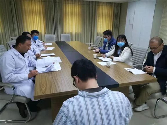 切实帮扶 温暖患者